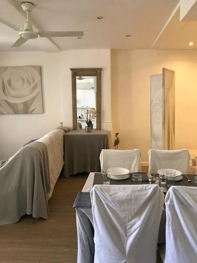 Studio Tt Equipe Parking Coeur Ville Sanary-sur-Mer