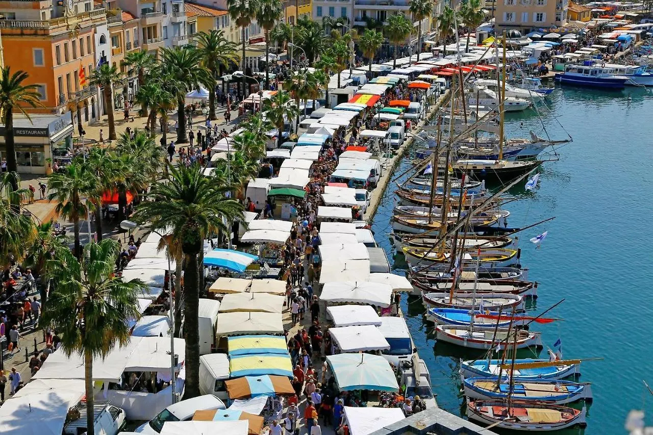 Apartment Studio Tt Equipe Parking Coeur Ville Sanary-sur-Mer