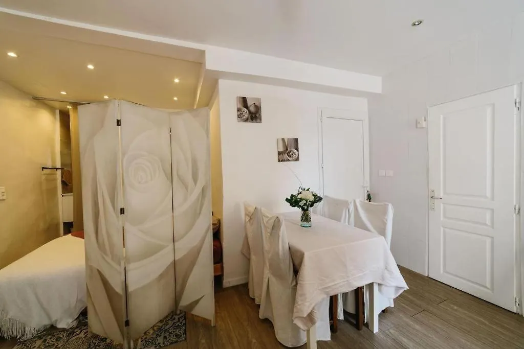 Apartment Studio Tt Equipe Parking Coeur Ville Sanary-sur-Mer