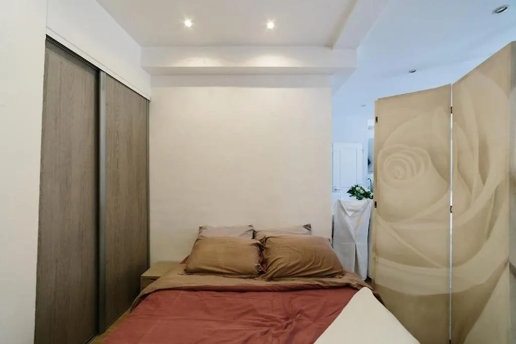 Studio Tt Equipe Parking Coeur Ville Sanary-sur-Mer 0*,  France